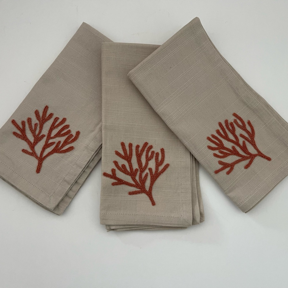 Pottery Barn  rust coral embroidered napkins set of 3